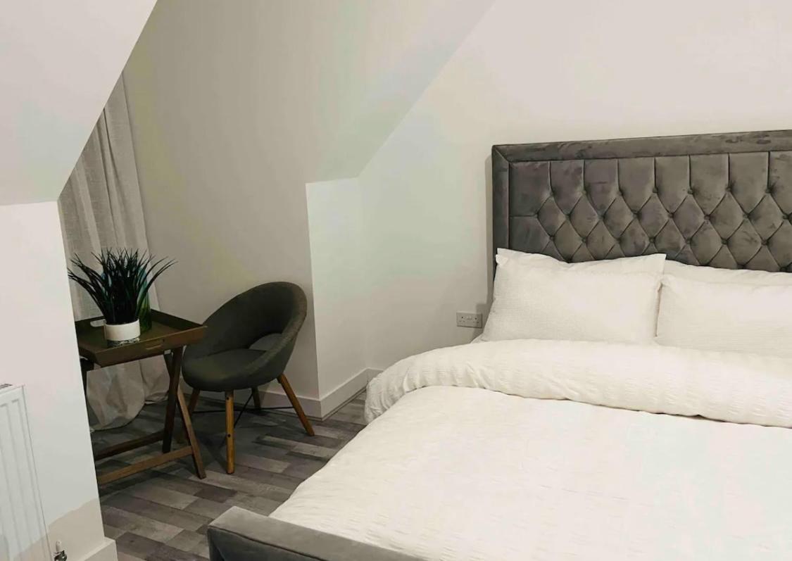 Luxurious New Built Kingsize Bedroom